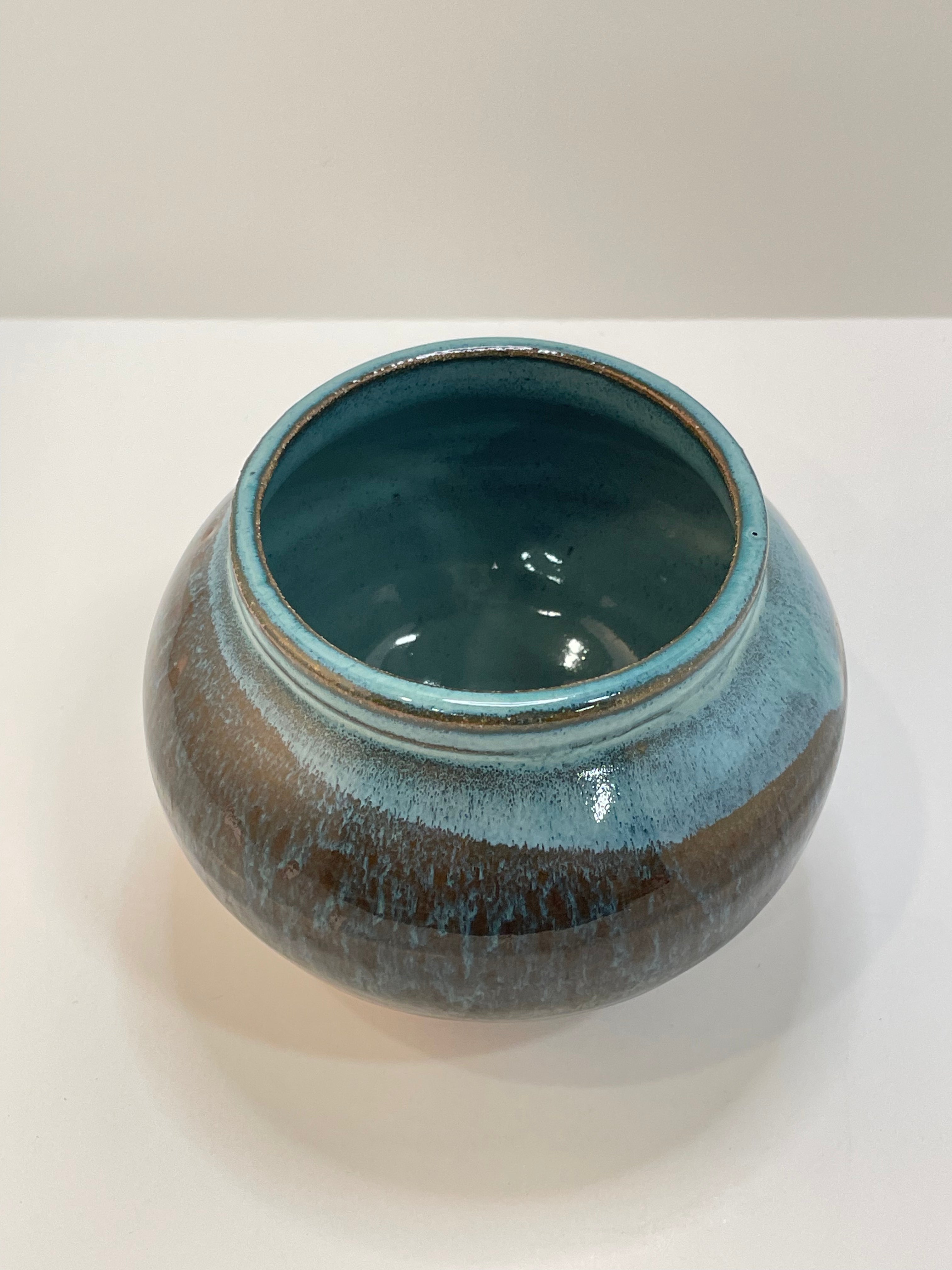 Round Vase | Stoneware Pottery | Amber and Blue